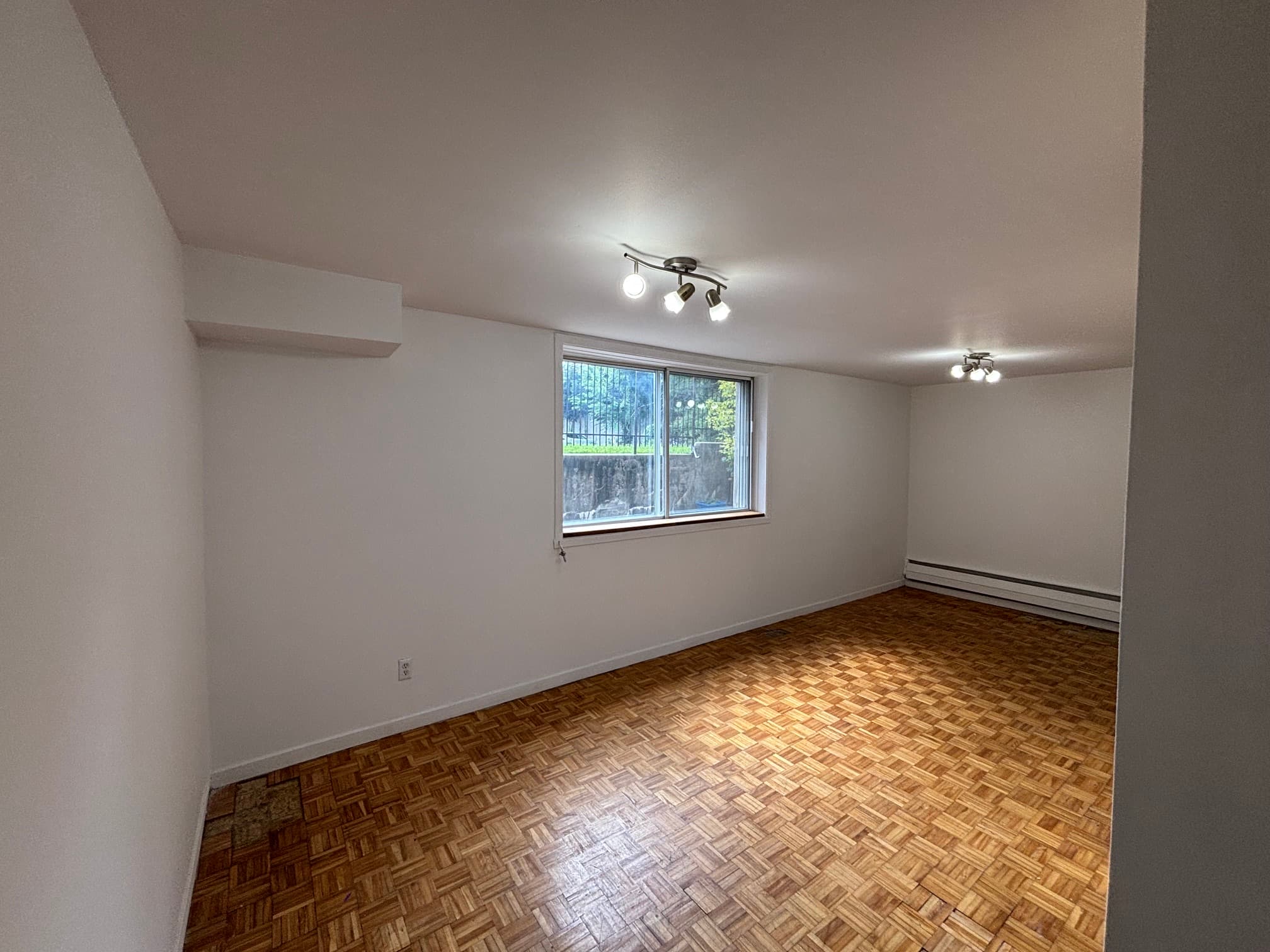 9101 Rue de Godbout · Apt. 9091-B3 — Photo 1 of 6 — 9101 Rue de Godbout · Apt. 9091-B3